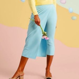 Betabrand Sassiest Pant Long Robins Egg Blue